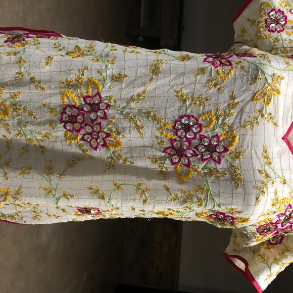 Beautiful Pakistani Indian long Kurta - Picture 7 of 7